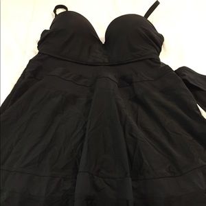 Swim dress 2-piece. Black, never worn XL